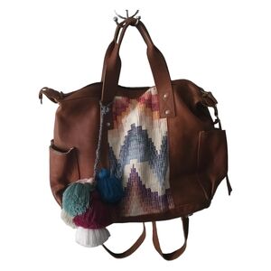 Nena & Co Heritage & Society moon bag. Boho leather convertible backpack purse